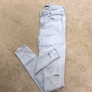 American Eagle distressed denim x jeans